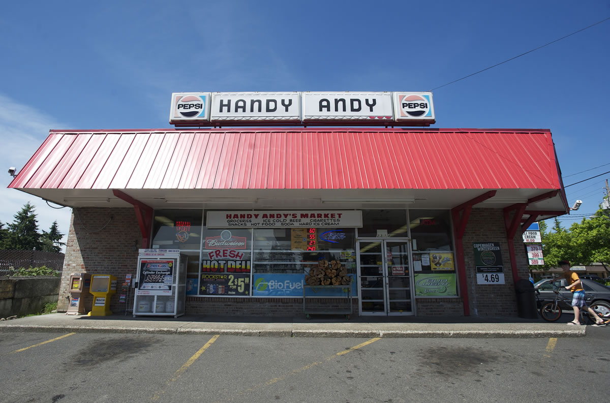 Handy Andy is one of several locally owned convenience stores that drew up petitions against a new 7-Eleven planned for St. Johns Road.