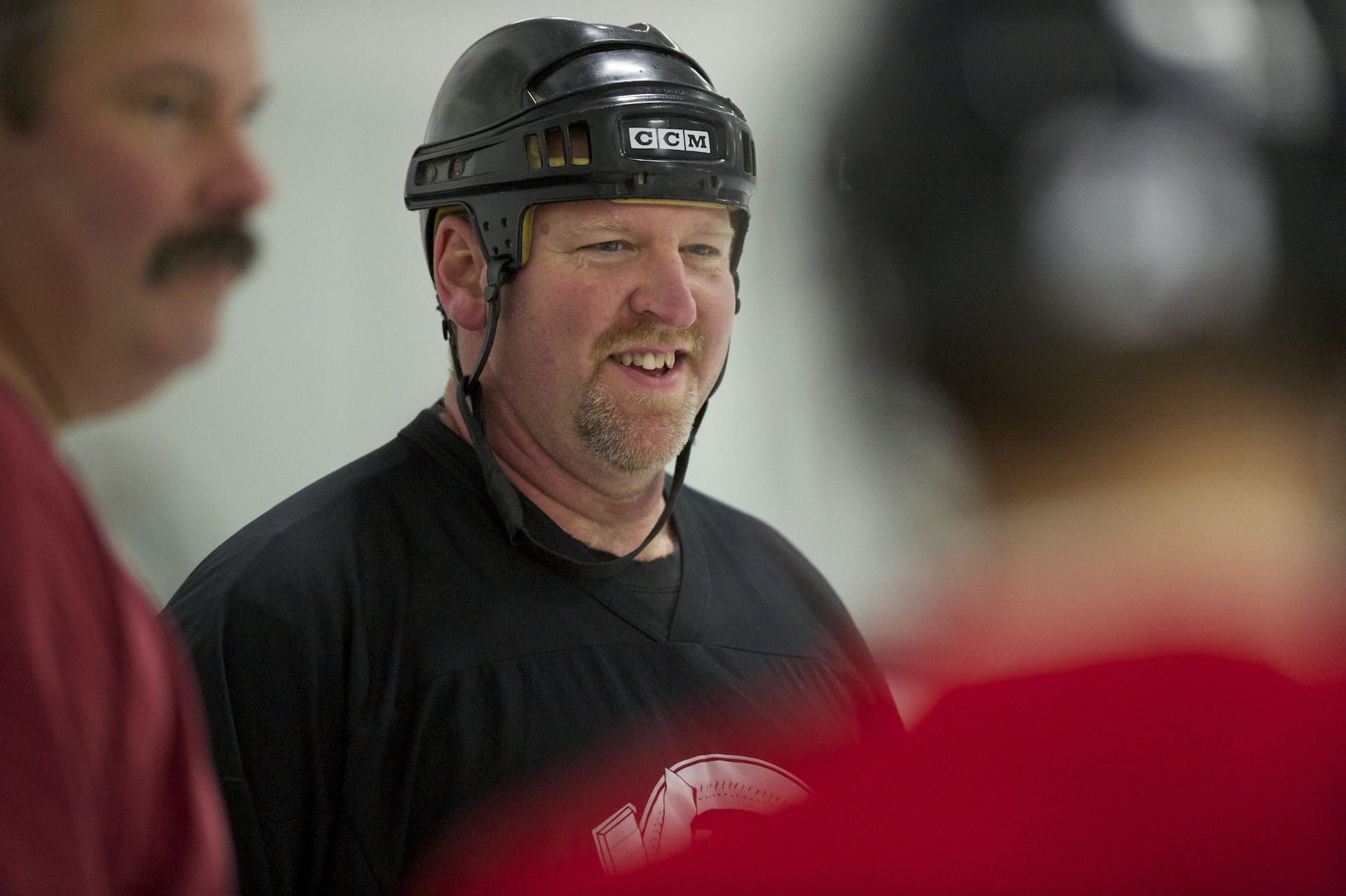 Fort Vancouver Vipers coach Mike Dickerman works out with the team at Mountain View Ice Arena.