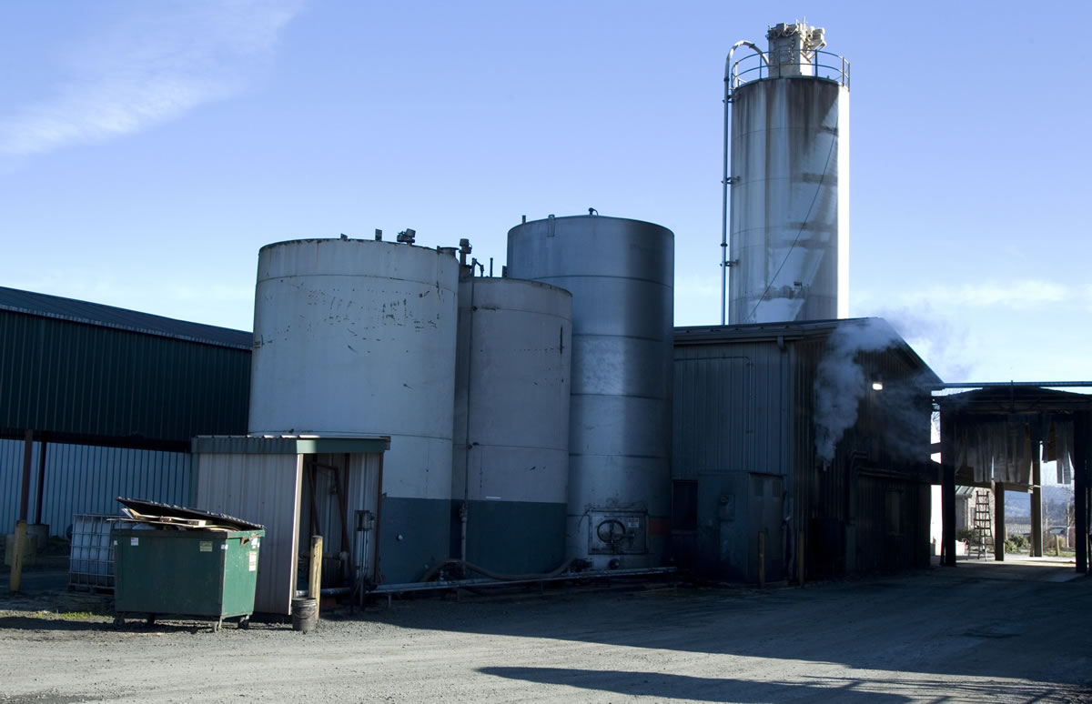 The Willamette Biomass Processors plant in Rickreall, Ore., crushes canola and other seeds to make biofuel and/or food grade canola oil.