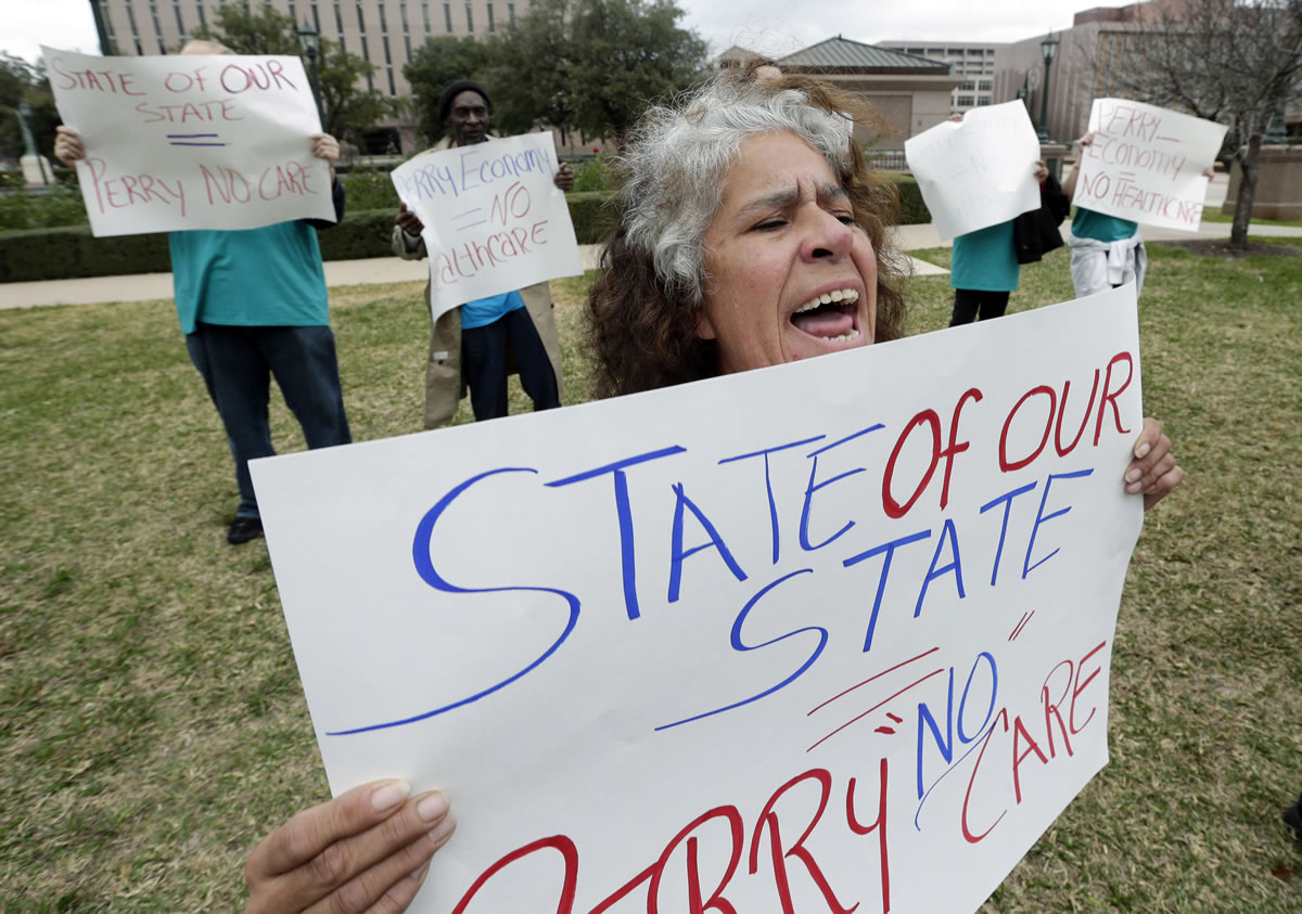 Maria Webster joins others protesting Texas Gov.