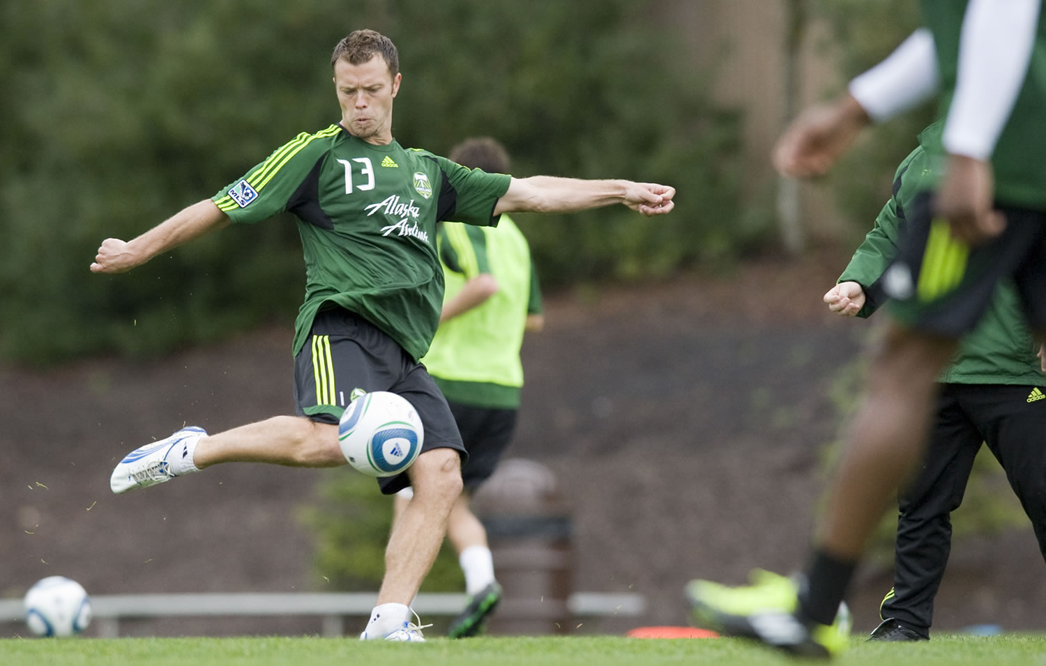Jack Jewsbury says Saturday's game against FC Dallas will have a playoff atmosphere for the Portland Timbers.