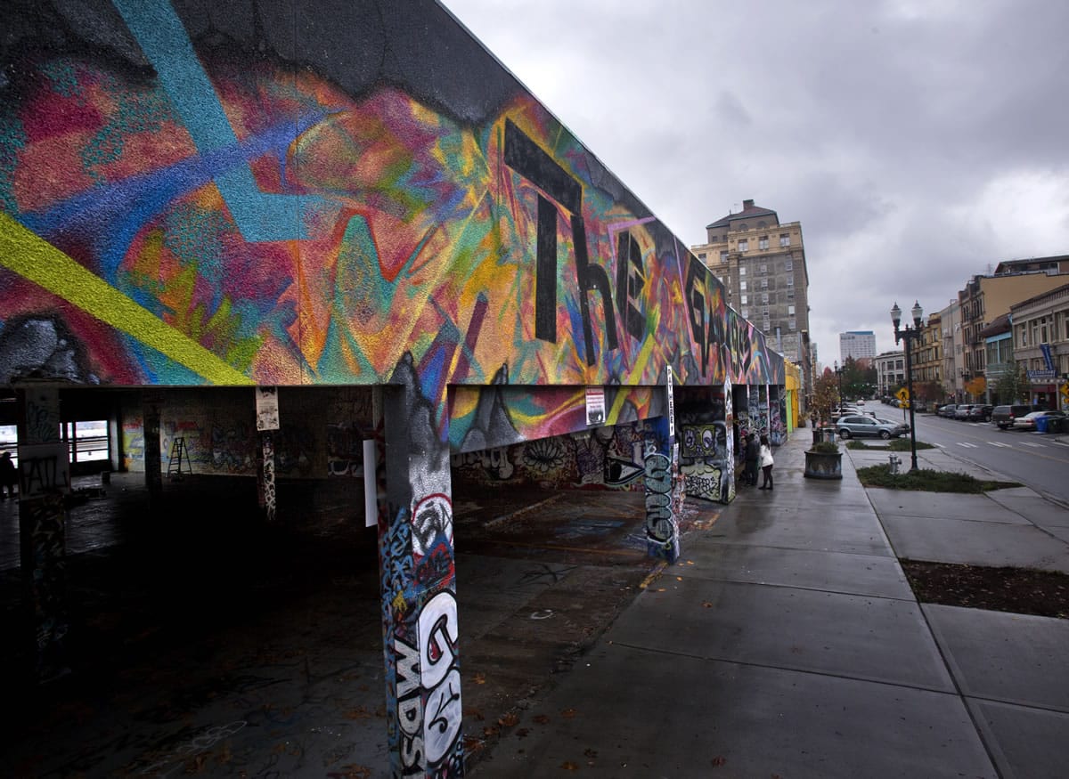 The &quot;Graffiti Garage&quot; on Broadway is going away.
