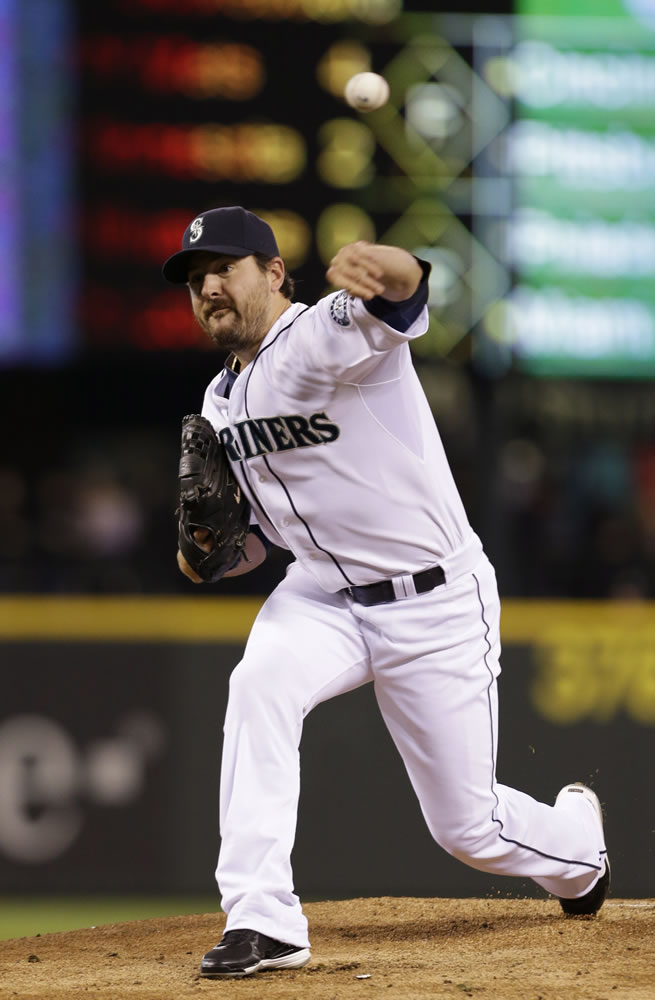 Seattle Mariners starting pitcher Joe Saunders allowed one run and three hits in seven innings Saturday night, but the Seattle Mariners couldn't hold on.
