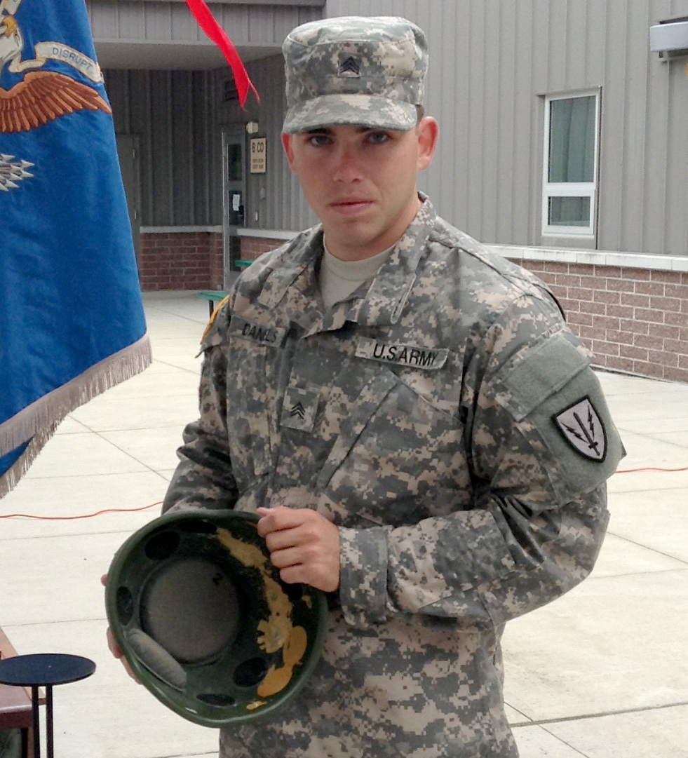 Lewis-McChord soldier reunited with life-saving helmet - The Columbian