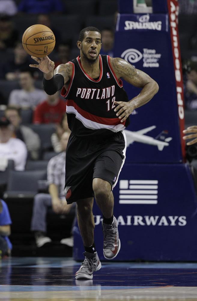 Portland's LaMarcus Aldridge led the Trail Blazers with 25 points and 13 rebounds in their overtime win at Charlotte on Monday.