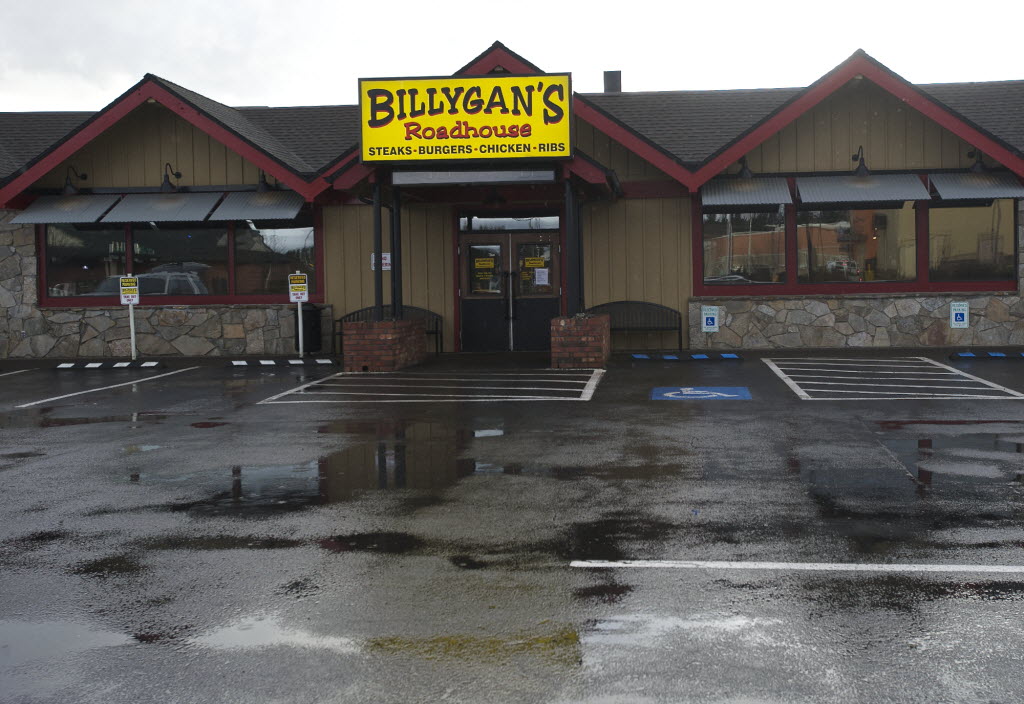 Supporters of Billygan's Roadhouse plan to bombard it with business tonight in an effort to boost sales in the wake of an outbreak of stomach illnesses that caused the Salmon Creek restaurant to close for a few days last month.