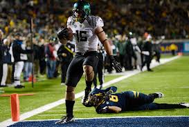 Tight end Colt Lyerla has left the Oregon football team for personal reasons.