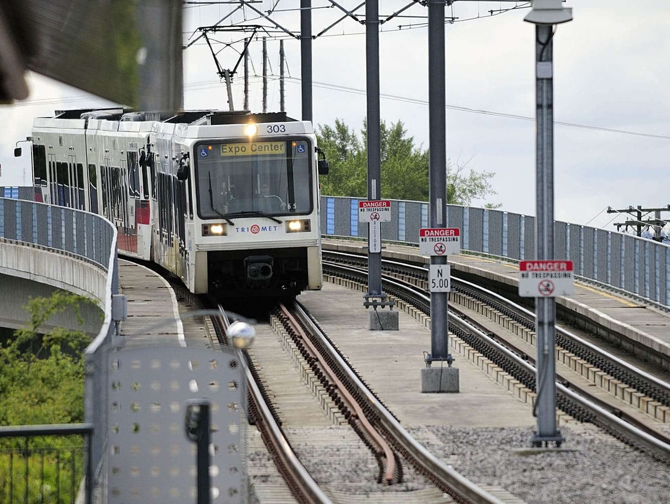 The C-Tran Board of Directors  wants to act sooner than later on a long-awaited decision: Who should vote on this year's planned election to pay for light rail?