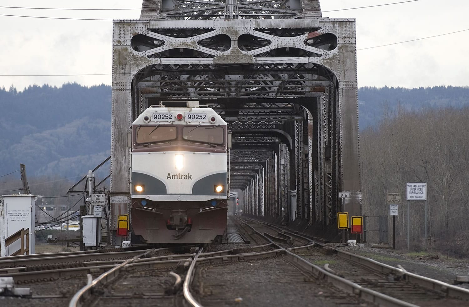 The northbound Amtrak Cascades train arrives at the Vancouver station in 2009.