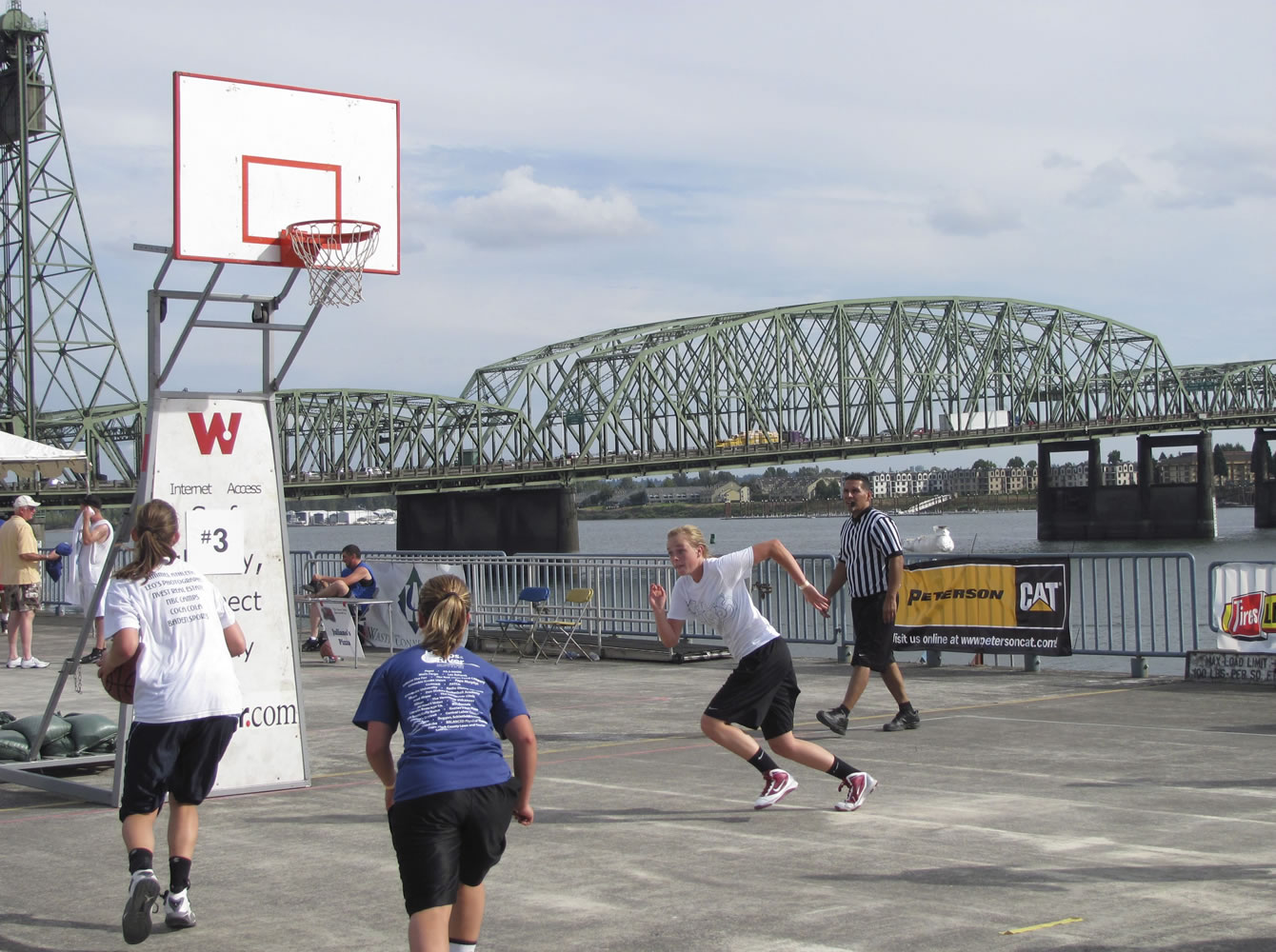 Hoops on the River brings basketball fans together to compete, learn or just cheer on athletes.