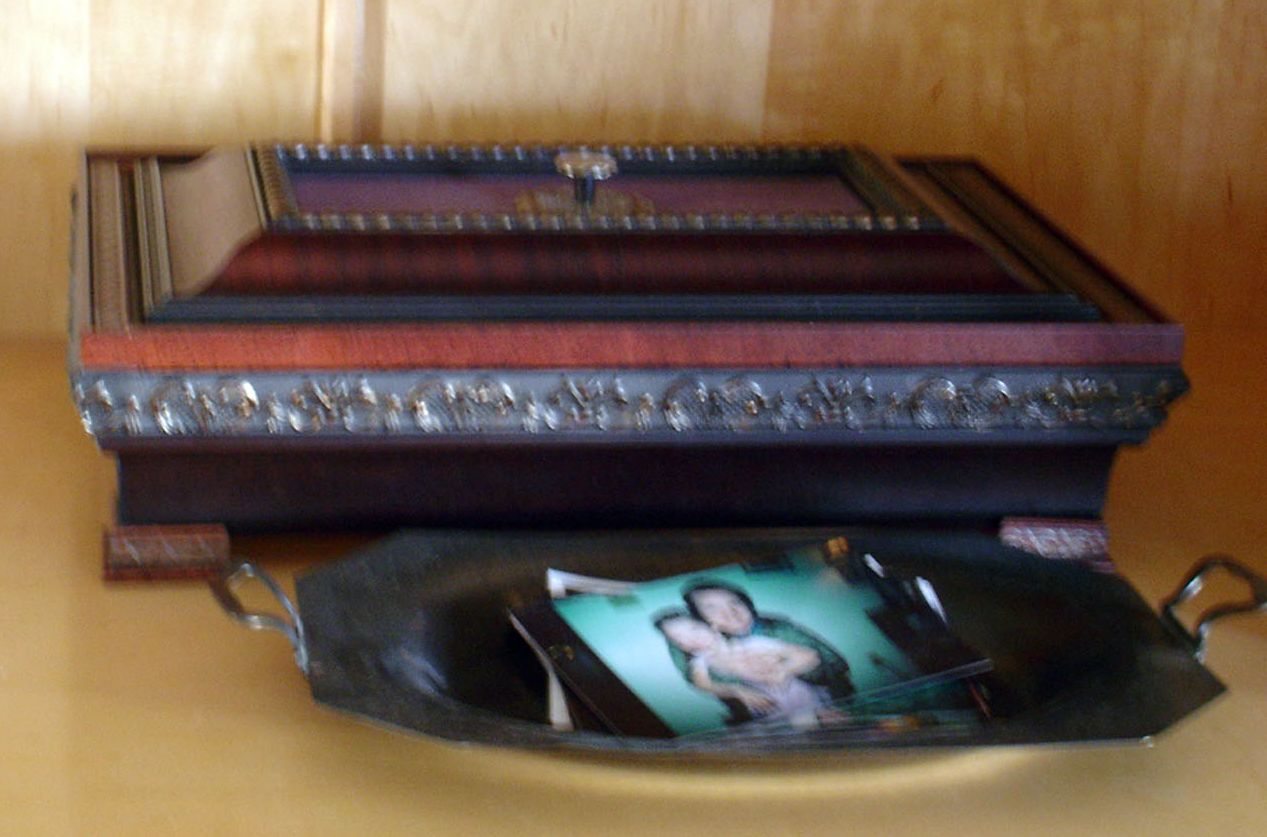 This fuzzy photo shows the handcrafted box that was stolen from the Steve and Leslie Rainey's Vancouver home Aug.