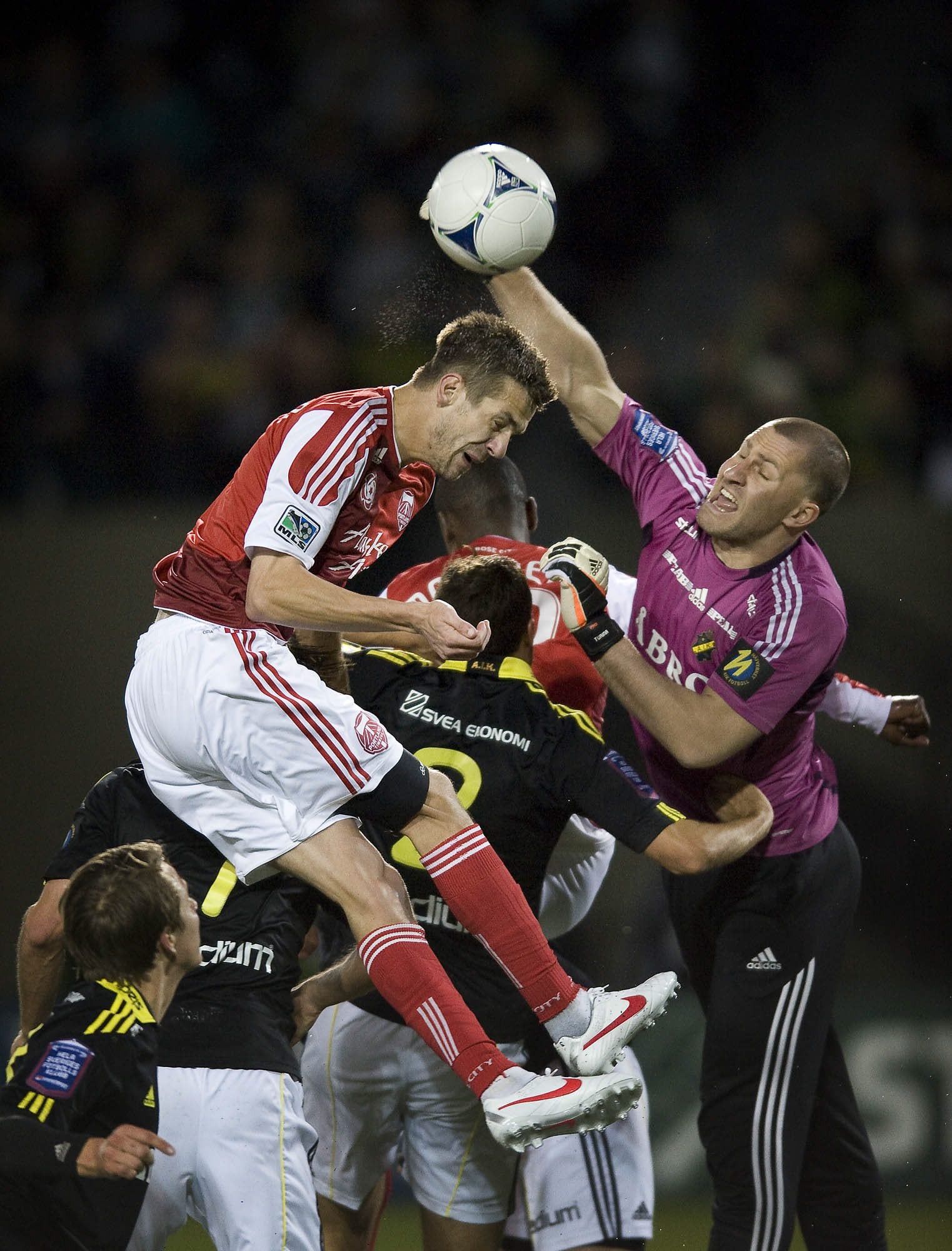 The Timbers' Eric Brunner can't beat Sweden AIK's goalkeeper Ivan Turina to the ball in the second half of Portland's 1-0 victory in exhibition play.