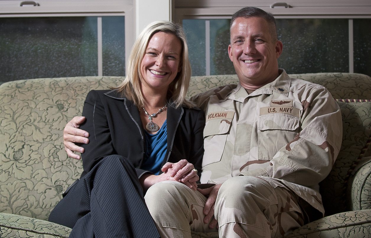Lori Volkman, the wife of Navy Cmdr. Randy Volkman, started a blog to cope with her husband's deployments.