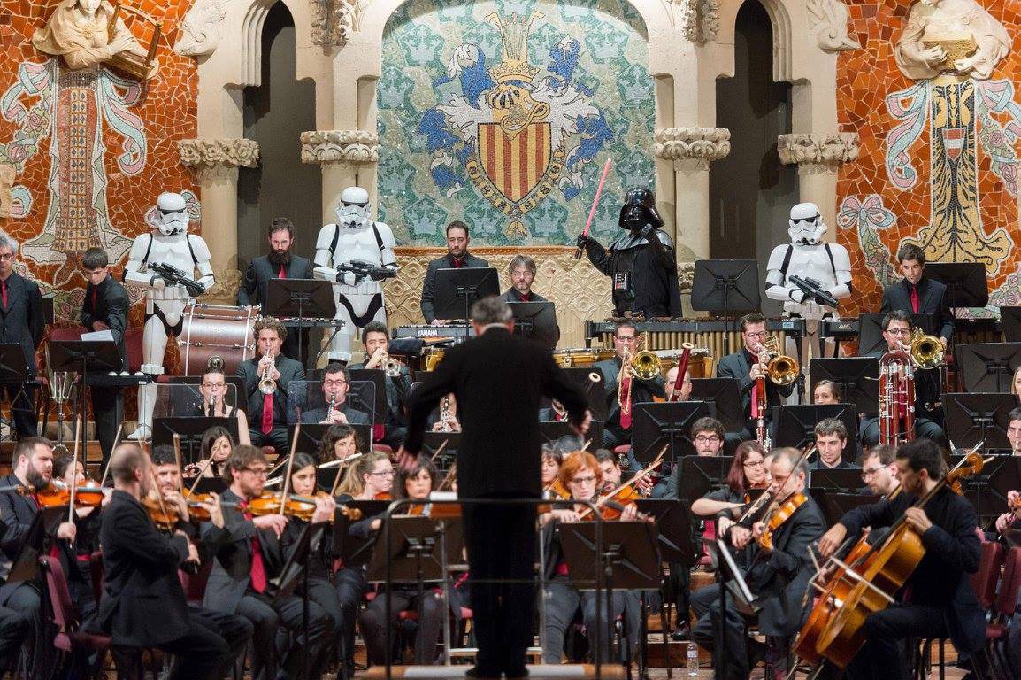 Salvador Brotons conducts the music of &quot;Star Wars&quot; at Barcelona&#039;s spectacular Palau de la M?sica Catalana while Darth Vader and some stormtroopers try to keep everyone in line.