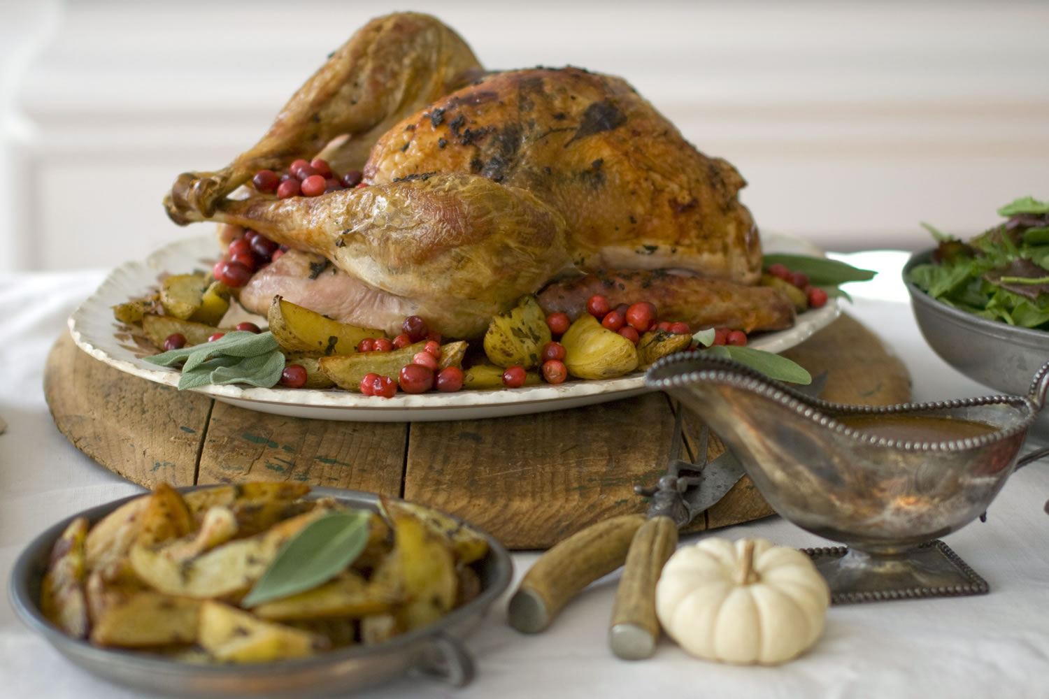 Confused about how to prepare your Thanksgiving turkey so it turns out as beautifully as this sage turkey?