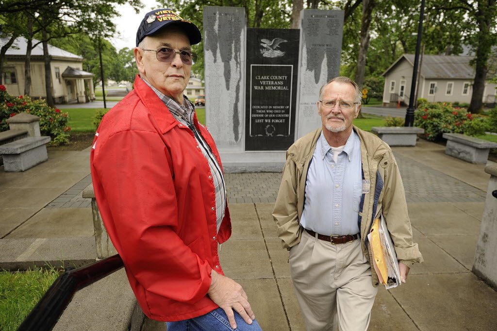 Navy veteran Chuck Jones, left, and Richard Landis, U.S.