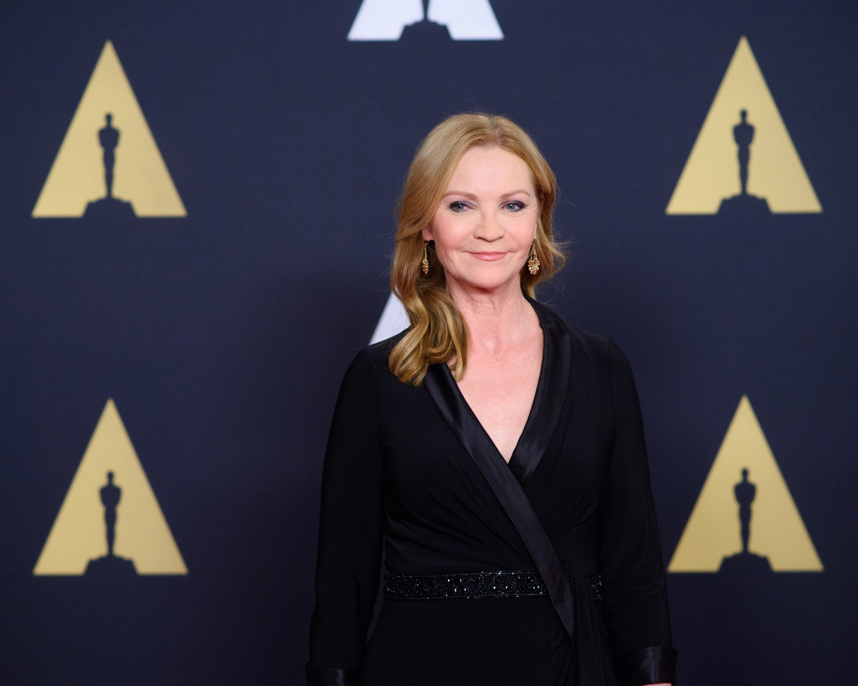 Tony-winning, Oscar-nominated actress Joan Allen makes the leap to the small screen.