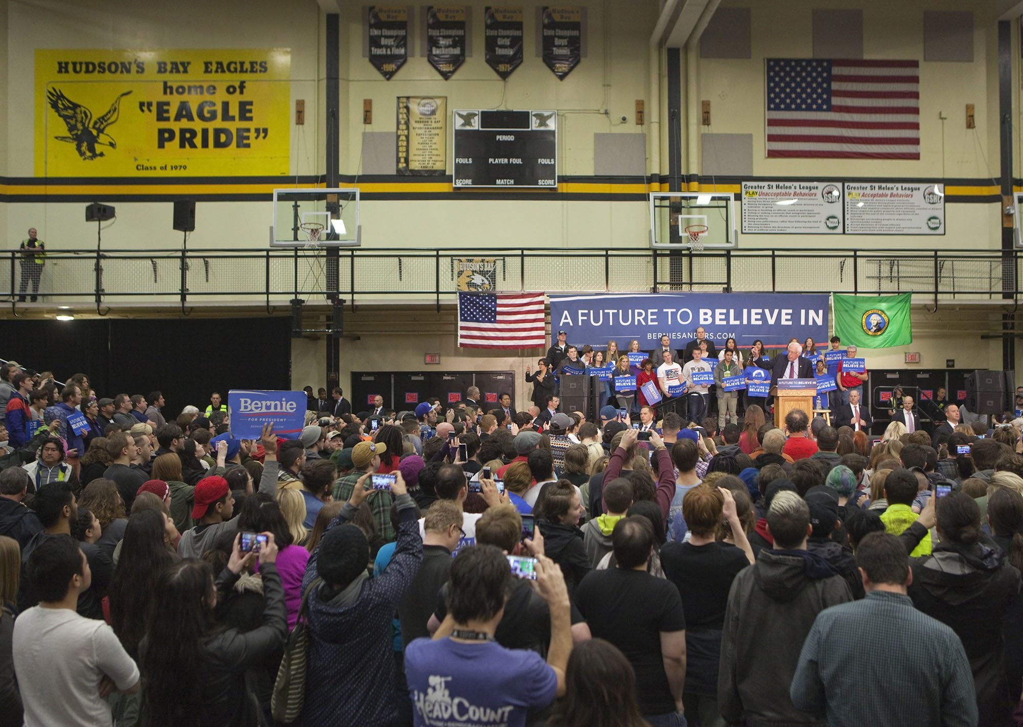Democratic presidential candidate Bernie Sanders speaks at Hudson's Bay High School in Vancouver Sunday March 21, 2016.