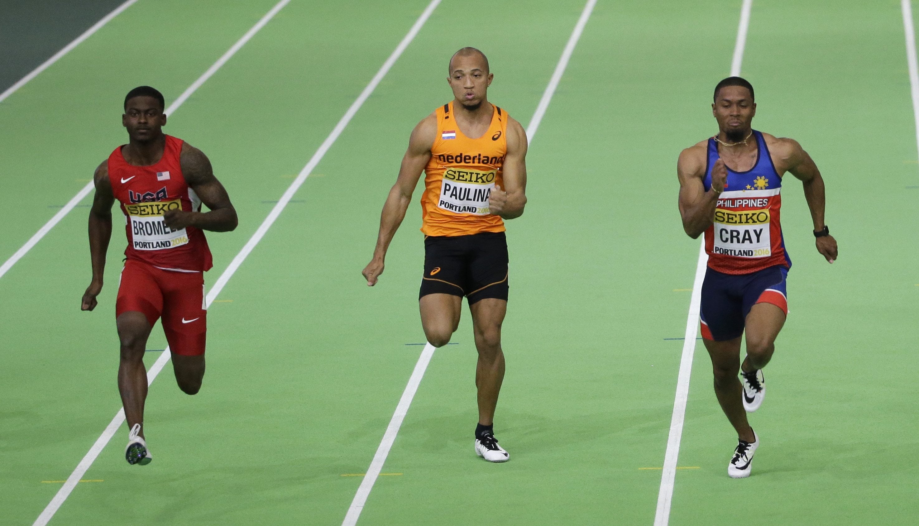 Onbelangrijk Aardbei Midden Bromell holds on to win 60-meter final at world indoors - The Columbian