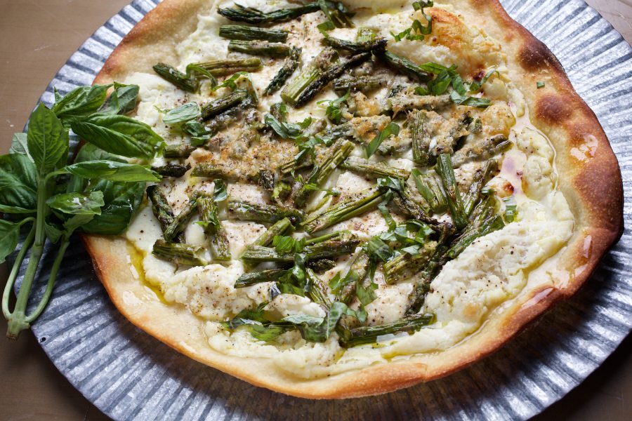 Asparagus and Ricotta Pizza (Deb Lindsey for The Washington Post)