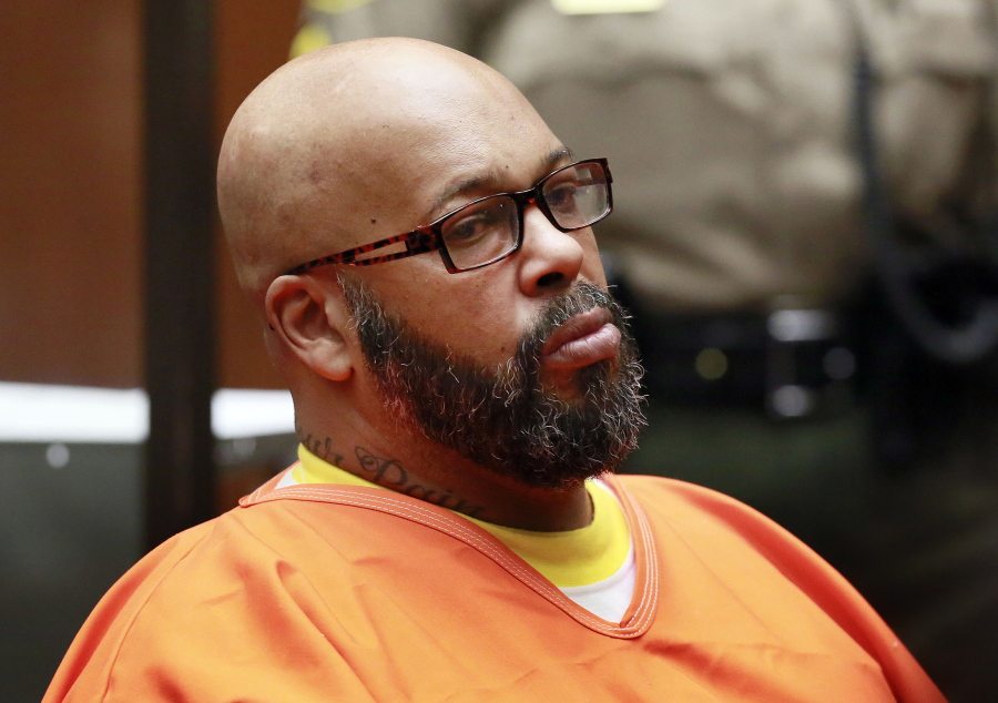 Marion &quot;Suge&quot; Knight sits in court during a 2015 bail hearing in his murder case, in Los Angeles.