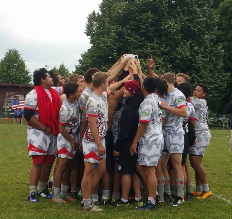 A 49-38 victory over the Portland Pumas at Delta park in north Portland earned Union the Varsity Premiership Cup and completed an unbeaten season in this region for Union.