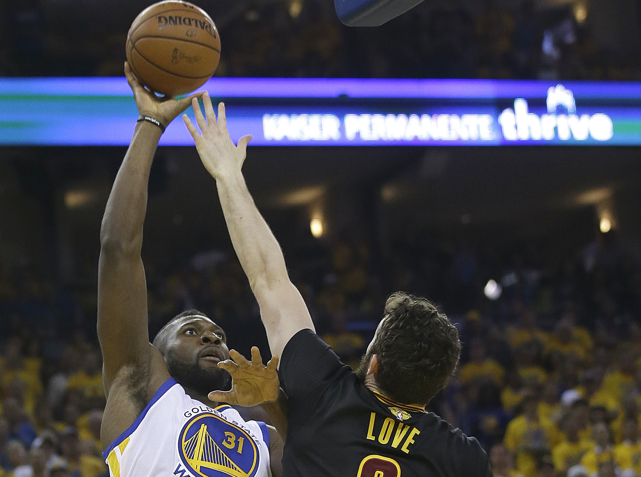 Festus Ezeli, left, has reportedly agreed to a free agent deal with the Portland Trail Blazers.