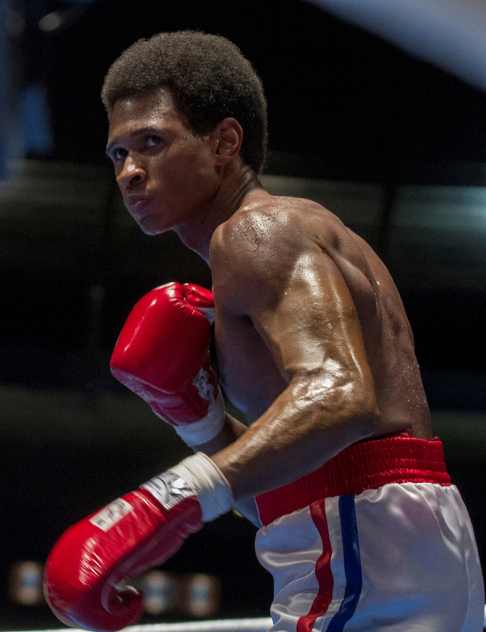Usher Raymond portrays Sugar Ray Leonard in &quot;Hands of Stone.&quot; (Rico Torres/The Weinstein Company)