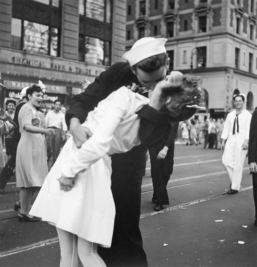 A sailor and nurse kiss in New York&#039;s Times Square on Aug. 14, 1945, the day Japan surrendered.