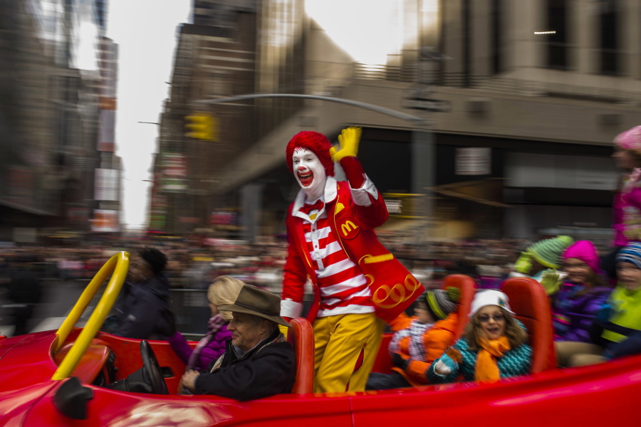 Ronald McDonald waves to the crowd during the Macy&#039;s Thanksgiving Day Parade, in New York.