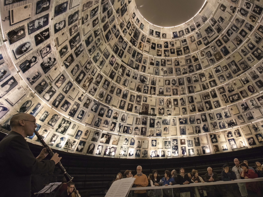 Israeli musician performs at Yad Vashem Holocaust Memorial in Jerusalem. For the first time in Yad Vashem&#039;s 63-year history, live music echoed through the halls of Israel&#039;s national Holocaust memorial in a somber tribute to the works of musicians who created a vibrant cultural life in the Terezin concentration camp before being sent to their deaths.