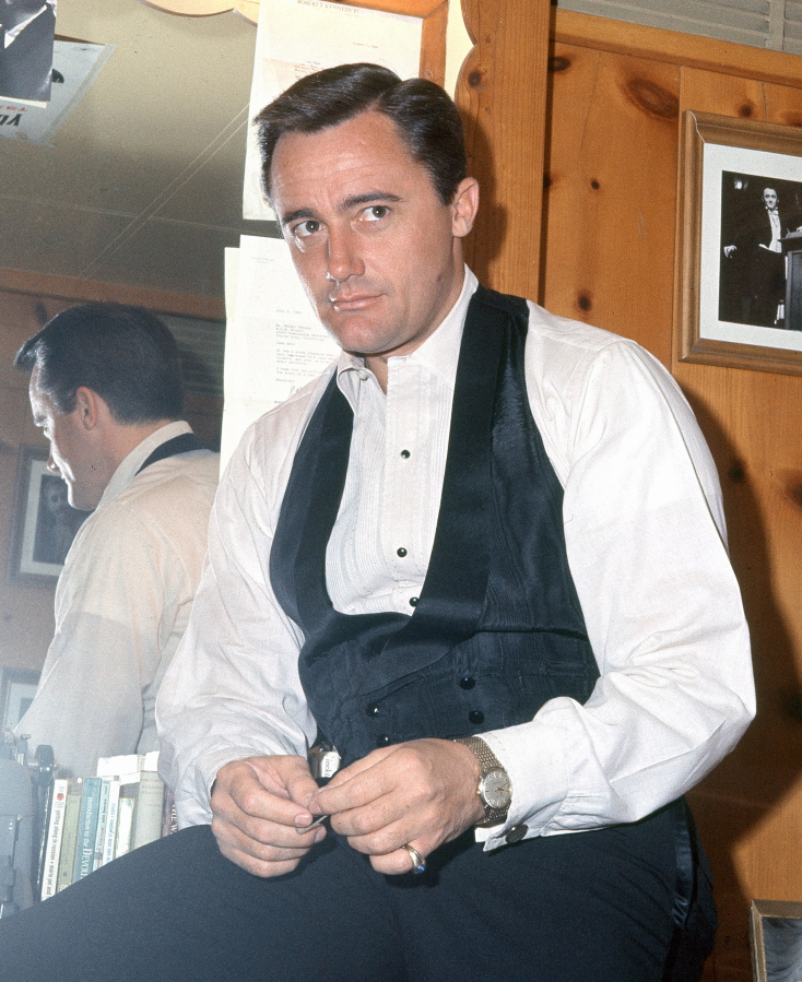 FILE - This undated file photo shows actor Robert Vaughn. Vaughn, the debonair crime-fighter of television&#039;s &quot;The Man From U.N.C.L.E.&quot; in the 1960s, died Friday, Nov. 11, 2016, after a brief battle with acute leukemia. He was 83.