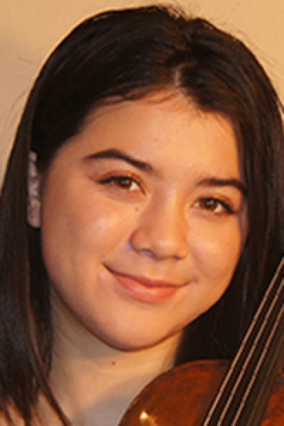 Symphony Koss, Violinist, 10th grade, Vancouver
