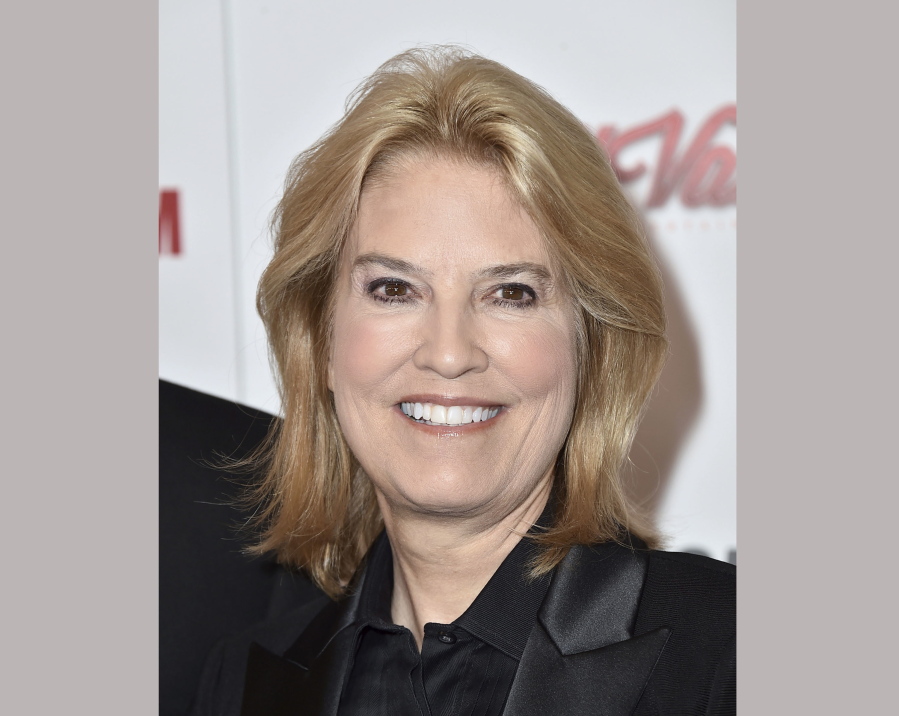 FILE - In this Oct. 30, 2015 file photo, Greta Van Susteren arrives at the 29th American Cinematheque Awards honoring Reese Witherspoon in Los Angeles. MSNBC says it has hired former Fox News host Greta Van Susteren to host a daily, Washington-based news program at the dinner hour. Van Susteren got her start in television for CNN analyzing O.J. Simpson???s trial, and that evolved into a regular role. After more than a decade at Fox, she left abruptly in late summer following a financial disagreement, saying Fox no longer felt like home.