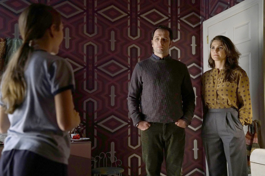 Holly Taylor, from left, Matthew Rhys and Keri Russell star in a scene from &quot;The Americans.&quot; (Patrick Harbron/FX)