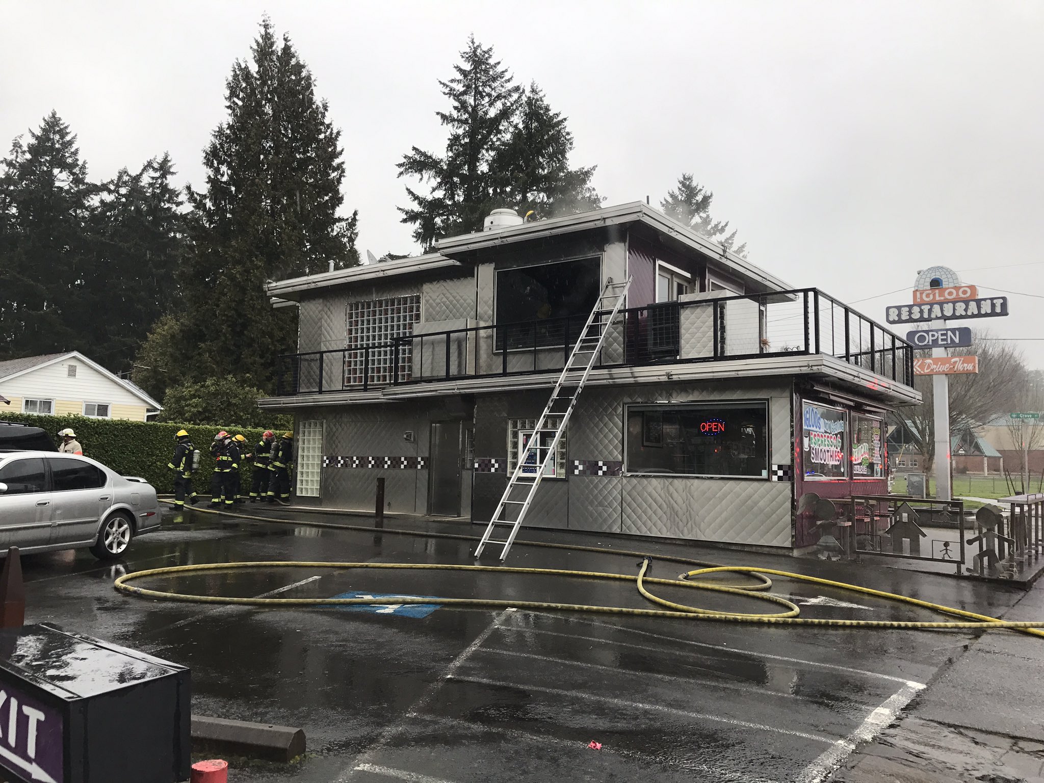 A fire was reported Monday afternoon at the Igloo Restaurant in Vancouver.