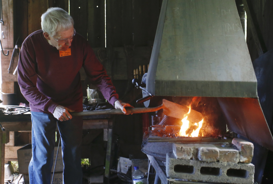 Tom Dwyer demonstrates blacksmith skills at the Pomeroy Farm Country Life Fair.