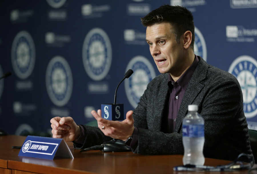 Seattle Mariners general manager Jerry Dipoto talks to reporters in Seattle, Thursday, Jan. 26, 2017, during the Mariners&#039; annual pre-season briefing before the start of Spring Training, (AP Photo/Ted S.