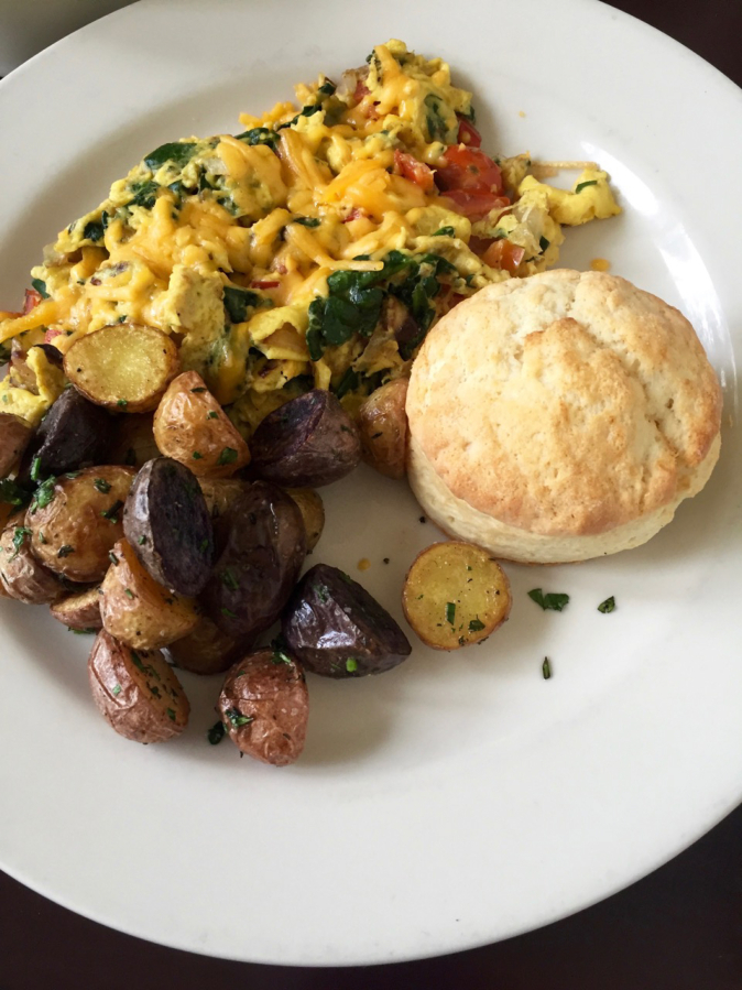 Rachel Pinsky The Herbivore is an egg dish with shiitake mushrooms, tomatoes, bell peppers, spinach, onions, and cheddar cheese. Eatery at the Grant House will be embracing a less formal menu, with breakfast served during the weekdays and a special brunch menu for the weekend.