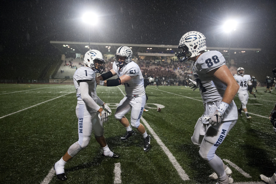 Angelo Sarchi (1) and Michael Lundgren (51) are two of Skyview’s six returning all-league defensive starters.