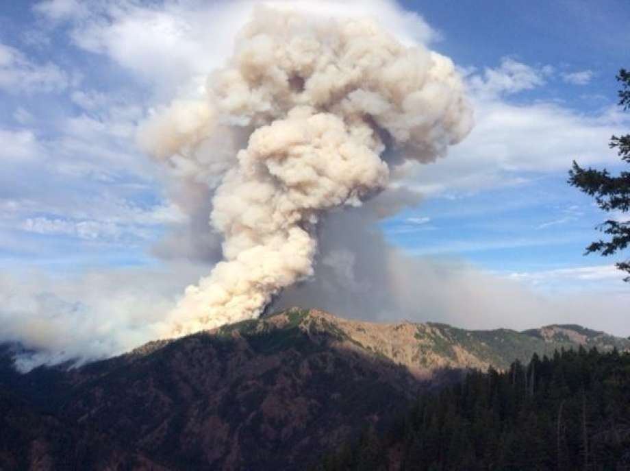 The Jolly Mountain fire is forcing evacuations of nearby Cle Elum on Thursday.