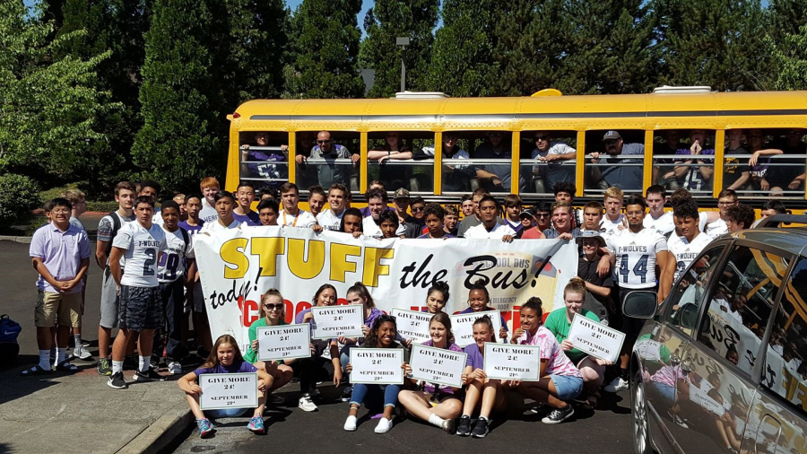 Grass Valley: Volunteers at Evergreen School District foundation’s Stuff the Bus Event, which collected school supplies and backpacks for students throughout the district.