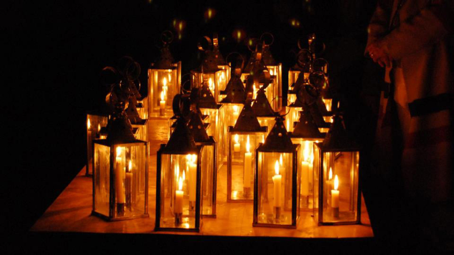 Candlelit lanterns for evening walking tours at Fort Vancouver and Vancouver Barracks.