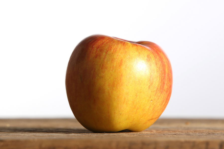 Braeburn apple (Chris Lee/St.