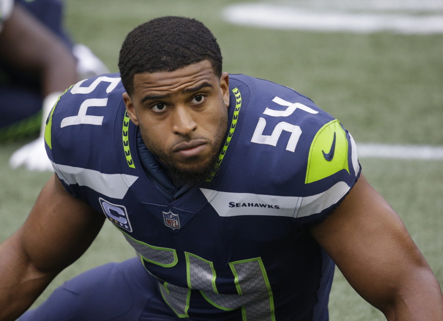 Seattle Seahawks middle linebacker Bobby Wagner was hampered by a hamstring injury Sunday that kept his availability in doubt until just before kickoff.