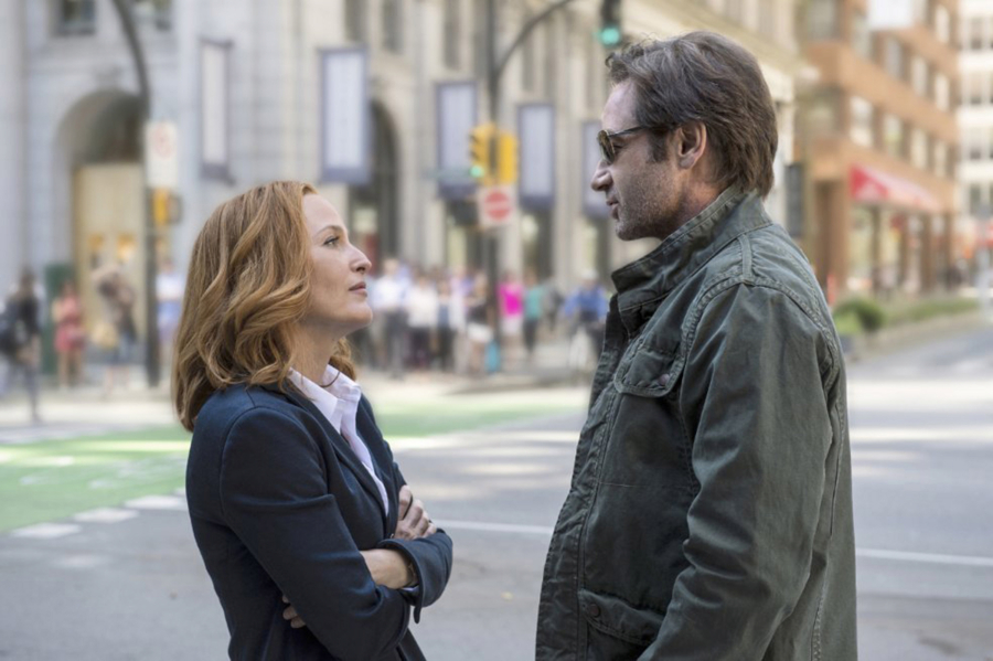 Gillian Anderson and David Duchovny star in “The X-Files.” Fox
