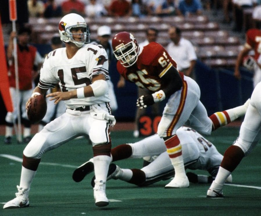 After starring at Portland State, Neil Lomax played nine NFL seasons with the St. Louis Cardinals.