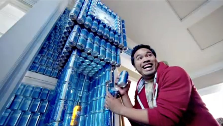 A “lighthouse” constructed of Bud Light beer cans is the perfect party house in this Bud Light commercial. St.
