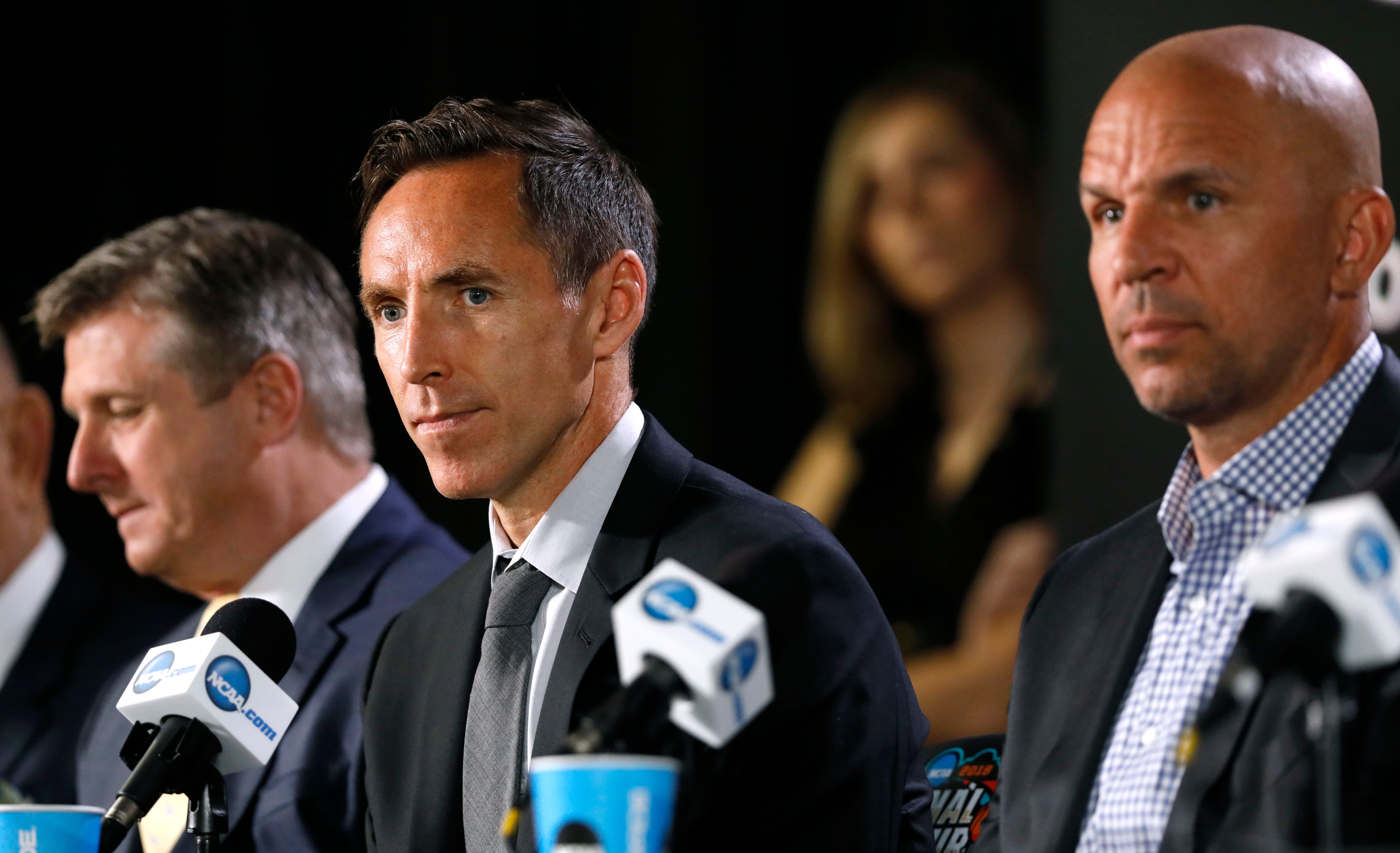 Former NBA player Steve Nash, center, speaks as former NBA player Jason Kidd, right, looks on during a news conference for the Naismith Memorial Basketball Hall of Fame class of 2018 announcement, Saturday, March 31, 2018, in San Antonio.