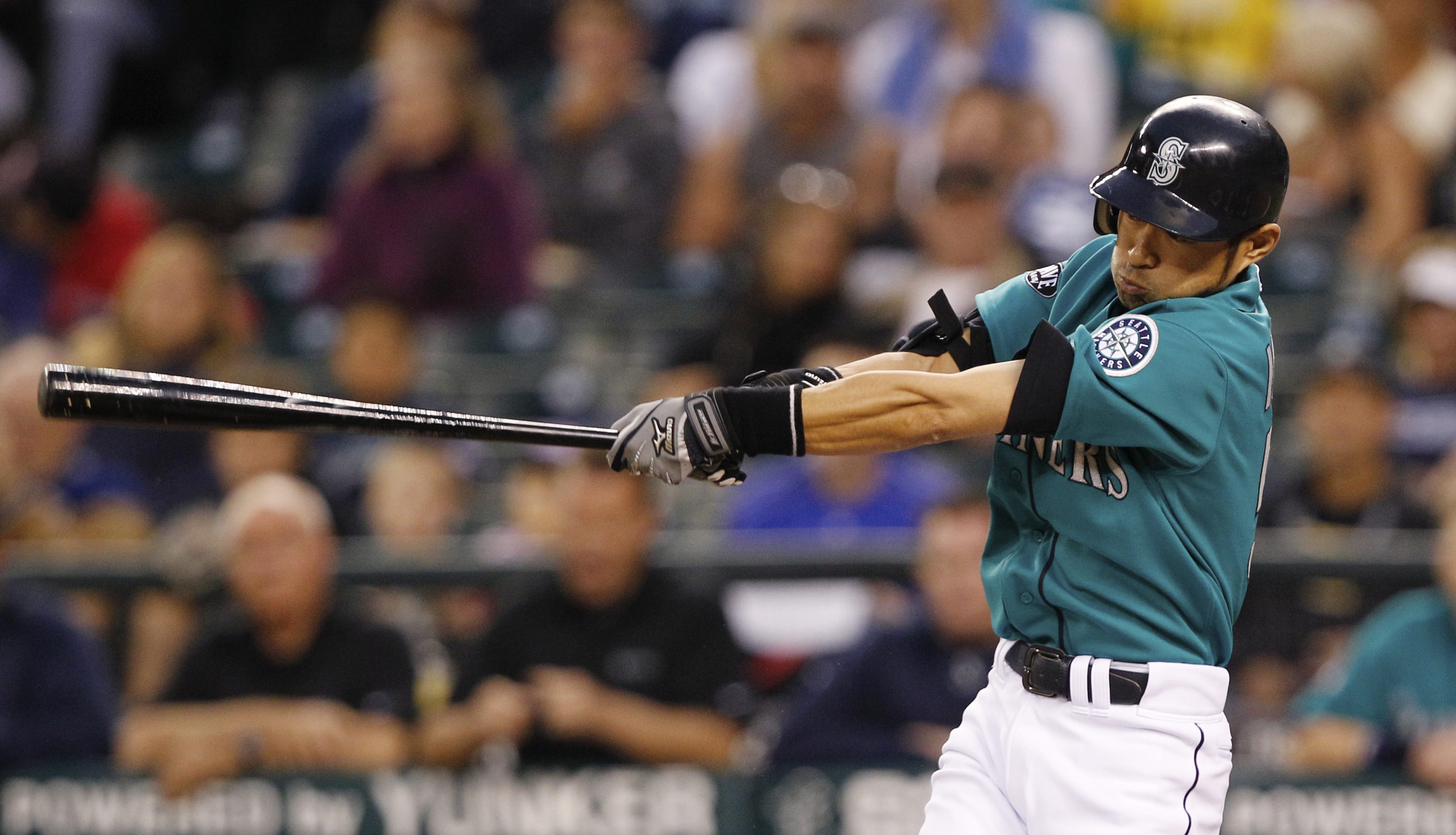 Ichiro, Mariners near agreement on one-year deal, reports say